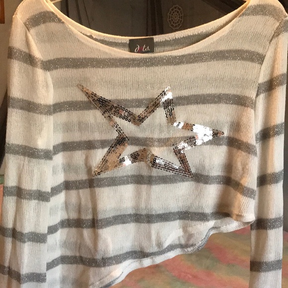 Bell sleeve star sequin sparkly knit sweater - Picture 3 of 11